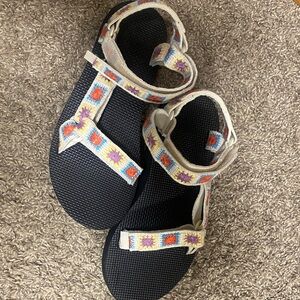 Teva Women's Sandals with Multicolor Pattern